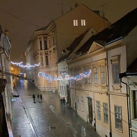 Apartman Ena Radiceva Загреб Екстериор снимка